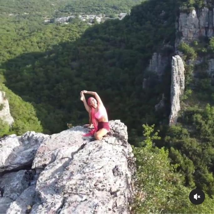 πετρόκτιστο αρχοντικό 
